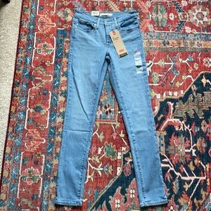 Levi’s 311 shaping skinny jeans